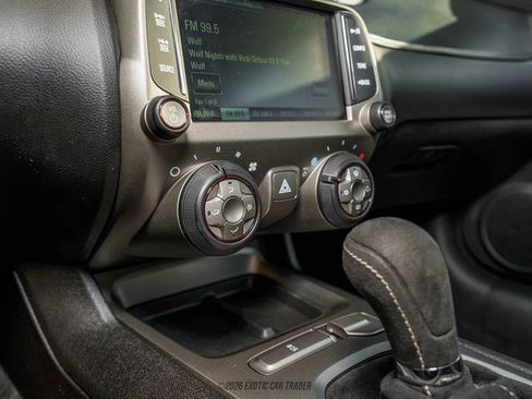 Used 2015 Chevrolet Camaro SS w/ SS Performance Package RWD image 47
