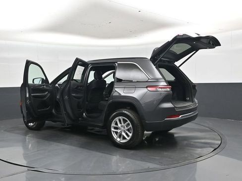 New 2026 Jeep Grand Cherokee Laredo X AWD/4WD image 47