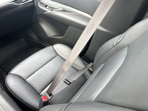 Used 2021 Cadillac XT4 Premium Luxury w/ Cold Weather Package image 17