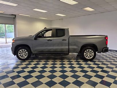 Used 2020 Chevrolet Silverado 1500 Custom w/ Custom Value Package