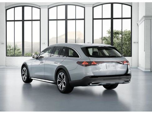 Used 2025 Mercedes-Benz E 450 4MATIC All-Terrain Wagon image 55