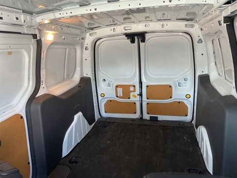 Used 2021 Ford Transit Connect XL image 11
