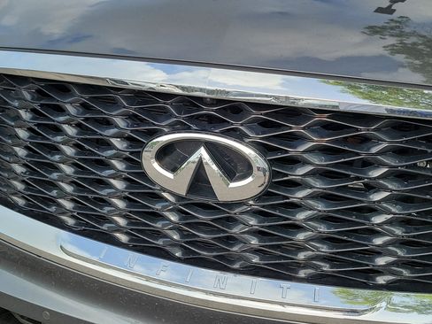 Used 2025 INFINITI QX60 Luxe w/ Cargo Package FWD image 6