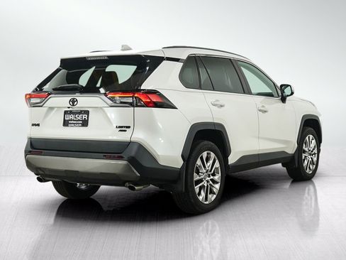 Used 2021 Toyota RAV4 Limited AWD/4WD image 5
