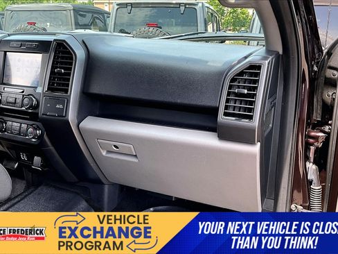 Used 2018 Ford F150 XLT w/ Equipment Group 302A Luxury AWD/4WD image 13