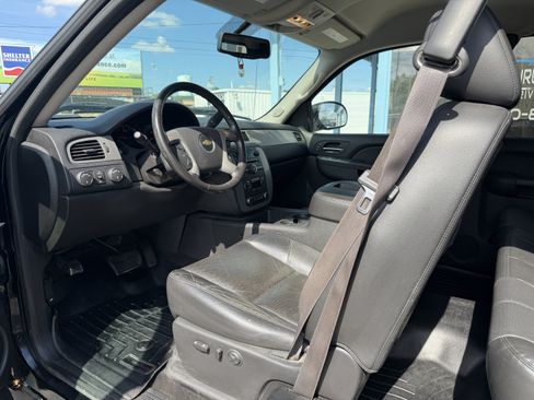 Used 2013 Chevrolet Silverado 1500 LTZ w/ LTZ Plus Package AWD/4WD image 11