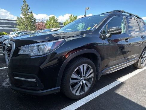 Used 2019 Subaru Ascent Limited w/ Popular Package #3 AWD/4WD image 4