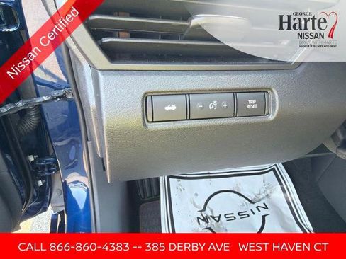 Certified 2024 Nissan Altima 2.5 SR w/ SR Premium Package AWD/4WD image 17