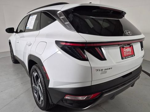 Used 2022 Hyundai Tucson Limited AWD/4WD image 3