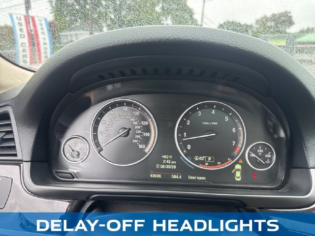 Used 2014 BMW 528i xDrive Sedan AWD/4WD image 16