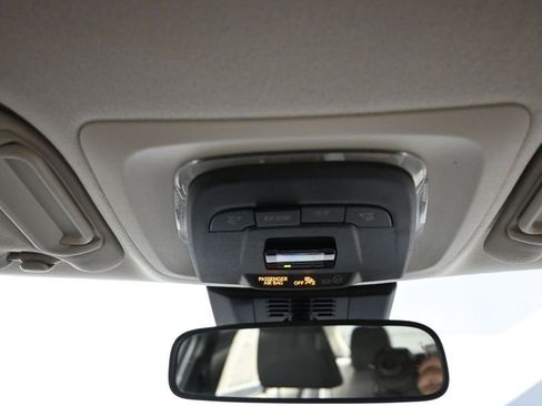 Certified 2024 Toyota Corolla LE AWD/4WD image 17