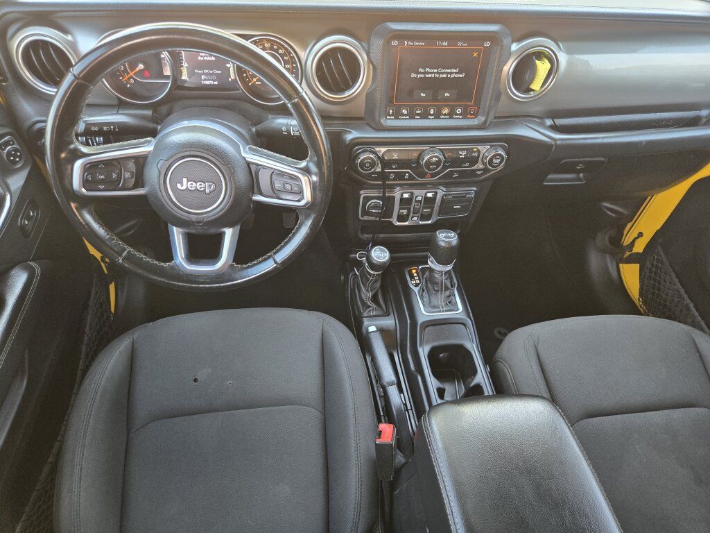 Used 2020 Jeep Wrangler Unlimited Sahara AWD/4WD image 11
