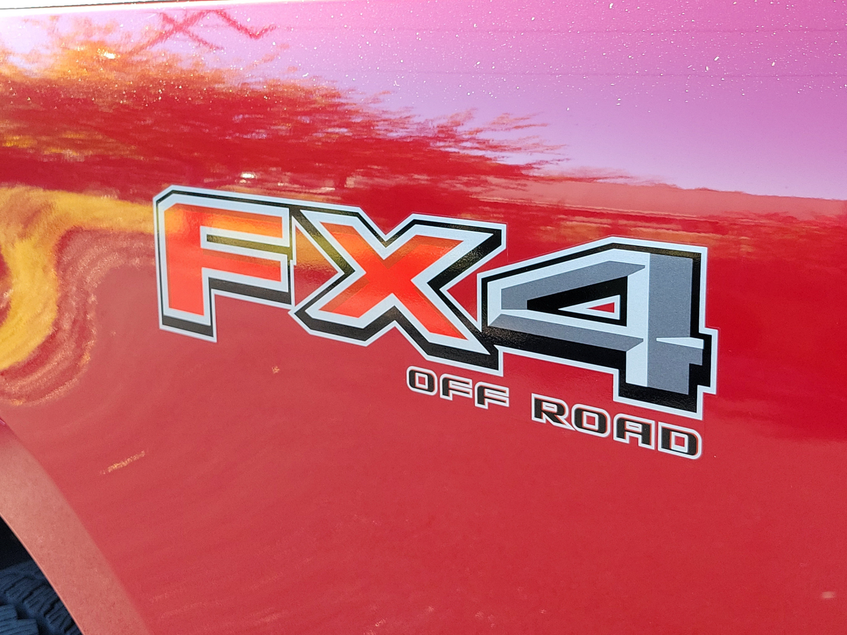 Used 2024 Ford F350 Platinum AWD/4WD image 32