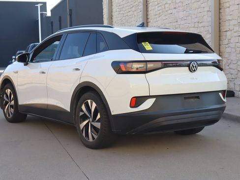 Used 2023 Volkswagen ID.4 Pro RWD image 3