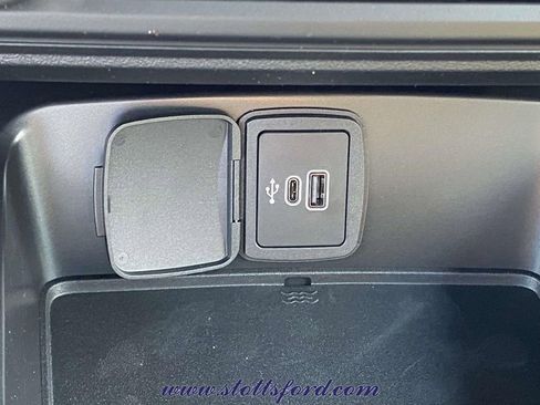 New 2026 Ford Bronco 2-Door w/ Sasquatch Package AWD/4WD image 25