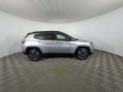 Used 2023 Jeep Compass Limited AWD/4WD image 30