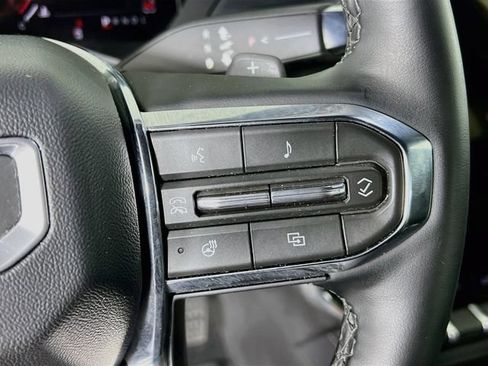 Used 2026 GMC Acadia Elevation w/ Elevation Premium Package AWD/4WD image 34