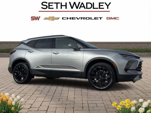 New 2026 Chevrolet Blazer LT w/ Convenience Package AWD/4WD image 1