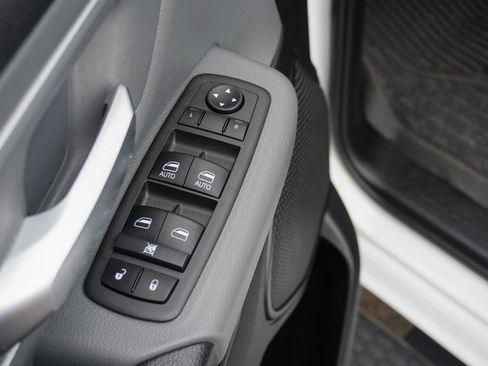 Used 2023 RAM 1500 Big Horn image 19