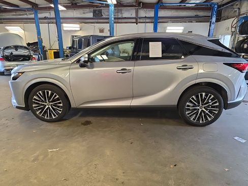 Used 2023 Lexus RX 350 Premium Plus w/ Cold Area Package FWD image 2