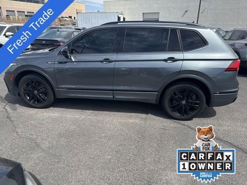 Used 2022 Volkswagen Tiguan SE R-Line FWD image 1
