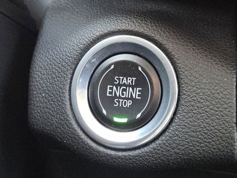 Used 2021 Buick Envision Essence image 13