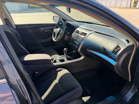 Used 2013 Nissan Altima 2.5 S image 22