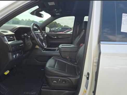 Used 2022 GMC Yukon Denali w/ Max Trailering Package AWD/4WD image 27