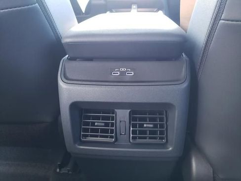 New 2026 Subaru Uncharted AWD image 13
