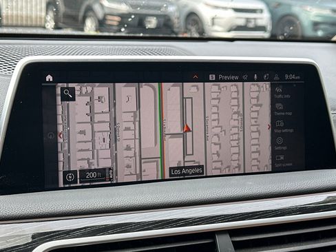 Used 2022 BMW 740i w/ M Sport Package image 21