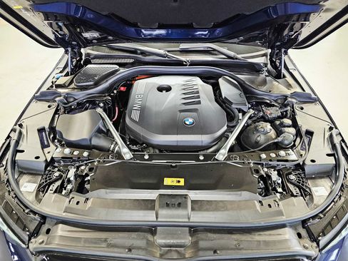New 2027 BMW 550e xDrive w/ Executive Package AWD/4WD image 9