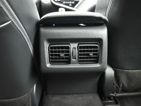 Used 2022 Toyota Camry XSE image 33