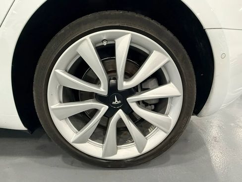 Used 2019 Tesla Model 3 Standard Range RWD image 33