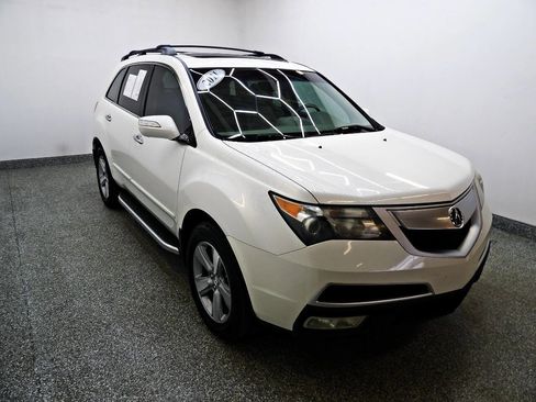 Used 2011 Acura MDX w/ Technology & Entertainment image 3