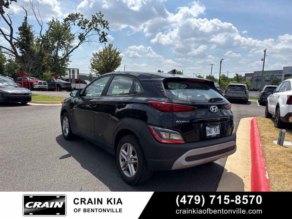 Used 2023 Hyundai Kona SE w/ Cargo Package AWD/4WD image 6
