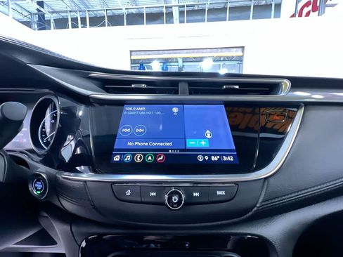 Used 2021 Buick Encore GX Select w/ Advanced Technology Package AWD/4WD image 24