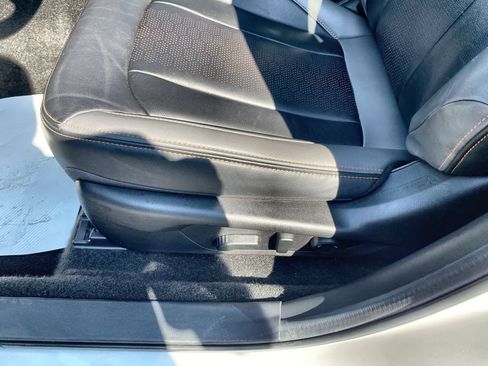 Certified 2024 Subaru Crosstrek 2.5i Limited w/ Crosstrek Mirror Package AWD/4WD image 16