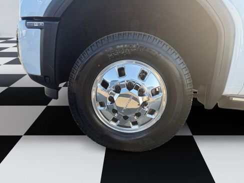 New 2026 GMC Sierra 3500 Denali Ultimate AWD/4WD image 14