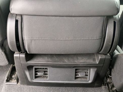 Used 2020 Chevrolet Silverado 1500 Custom w/ Custom Value Package image 21