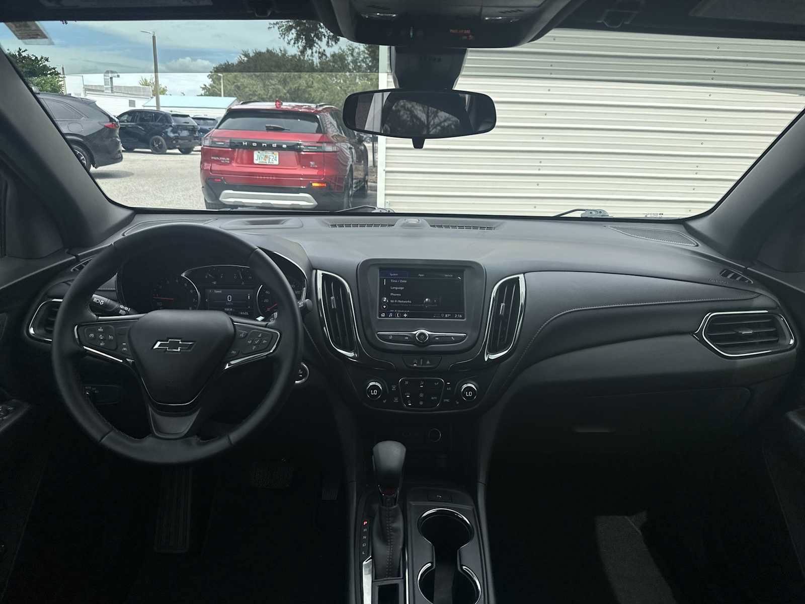 Certified 2023 Chevrolet Equinox RS FWD image 14