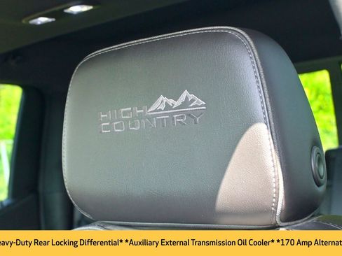 Used 2019 Chevrolet Silverado 1500 High Country w/ Technology Package image 24