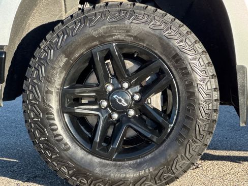 Used 2021 Chevrolet Silverado 1500 LT Trail Boss w/ Bed Protection Package image 25