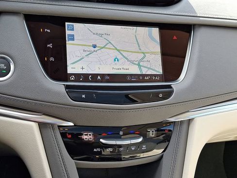 New 2026 Cadillac XT5 Premium Luxury w/ LPO, Floor Liner Package AWD/4WD image 11