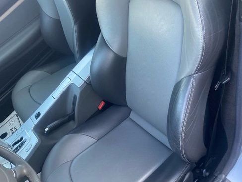 Used 2007 Chrysler Crossfire Limited image 10