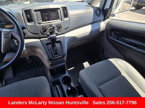 Used 2021 Nissan NV200 SV FWD image 19