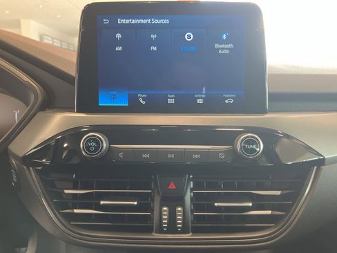 Used 2025 Ford Escape Active image 19