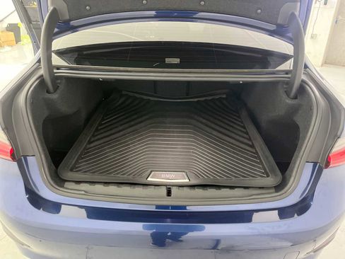 Used 2019 BMW 330i xDrive Sedan w/ Convenience Package image 21