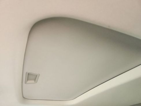 New 2026 Chevrolet Trax LT w/ Sunroof Package image 17