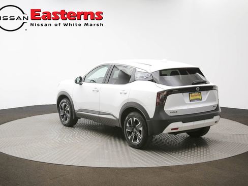 Used 2025 Nissan Kicks SV image 62