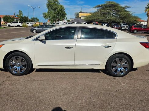 Used 2013 Buick LaCrosse Premium w/ Entertainment Package FWD image 7